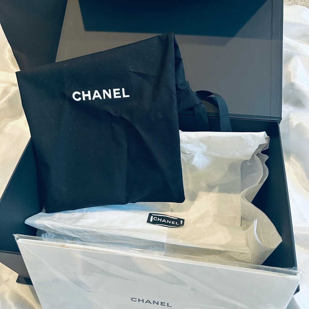 Chanel double flap bag box